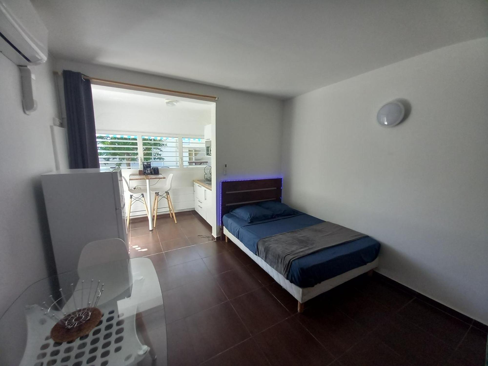 Le Studio Oncle Sam - Acces Piscine Et Plage 哥西尔 外观 照片